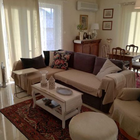 Maria'S House Apartment Athens Luaran gambar